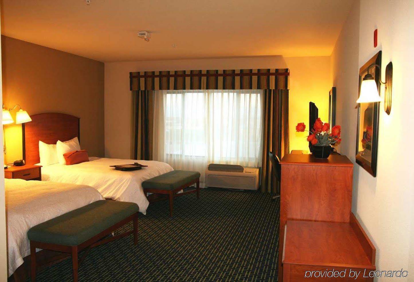 Hampton Inn&Suites Lancaster Habitación foto